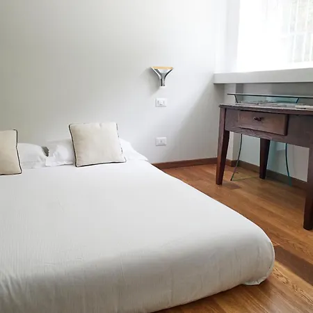 Luxury - Zona Bocconi Apartment Milan