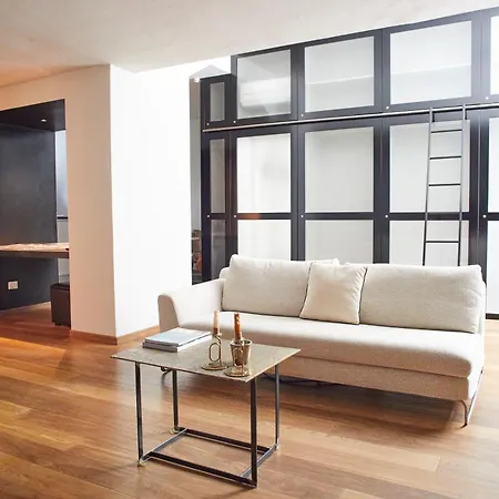 Luxury - Zona Bocconi * Milan