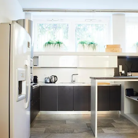 Apartment Luxury - Zona Bocconi Milan