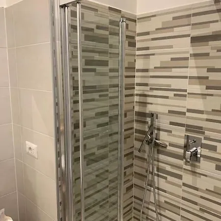 Trilocale Con Vista E Due Bagni Vicino Citylife Apartment