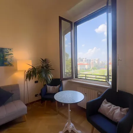 Citylife View - Modern Loft Well Connected דירה *