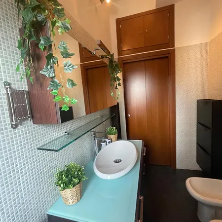 In Town - Metro M3 Sotto Casa - Duomo In 12min - Niguarda Апартаменты Милан