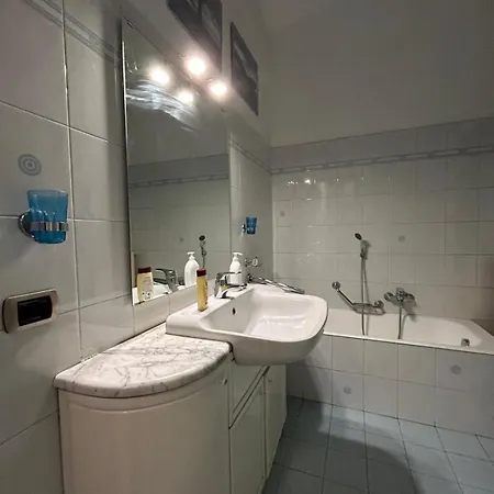 Navigli Center Very Big Flat With 3 Bedrooms And Terrace *
