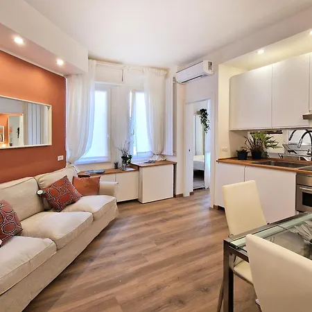 Genovesi Chic - Affori Station Apartman