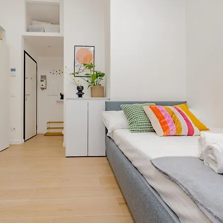 Comfy & Chic Near Universita Iulm & Famagosta-ideal For Work Lejlighed