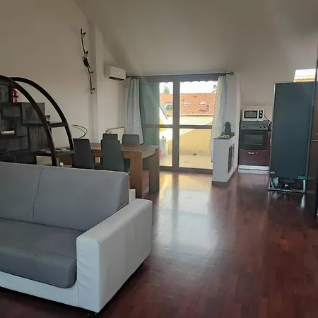 Un Posto Tranquillo A *