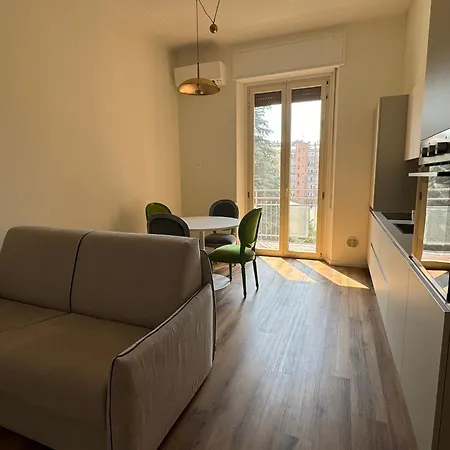 Apartment Lula - Zara M3-m5 Milan