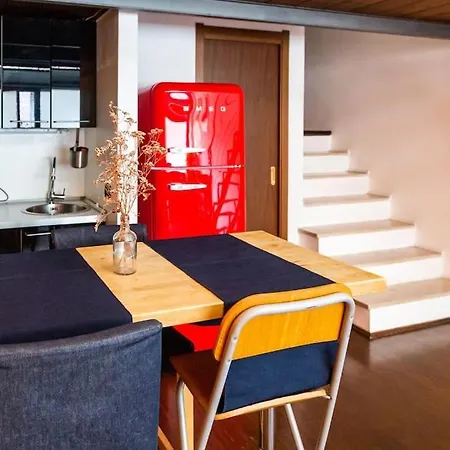 2 Min Da Porta Genova - Elegante Bilocale Apartament