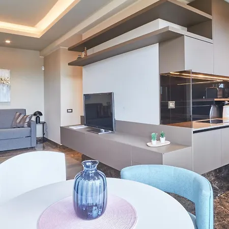 Easylife - - Menotti 2a - Porta Venezia Milán