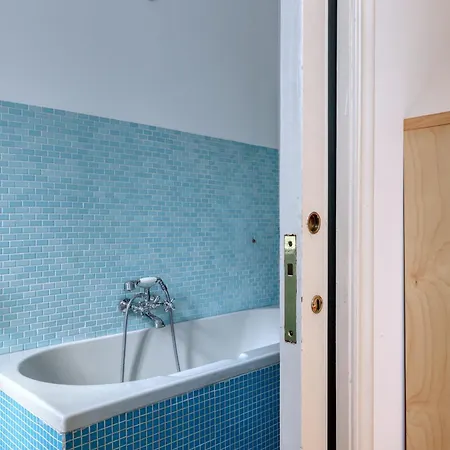 דירה Joivy Warm & Airy Flat Near The Centre *