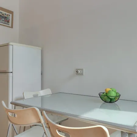 דירה Joivy Warm & Airy Flat Near The Centre