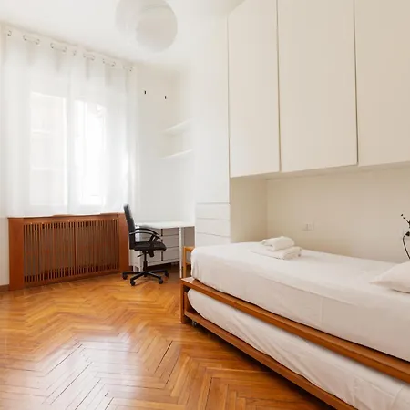 公寓 Guesthost - Porta Ticinese - Modern 米兰