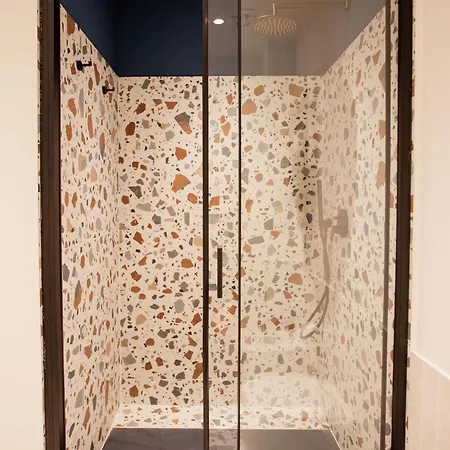 Cvm 19 Hotel Milan