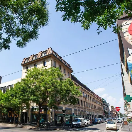 Cvm 19 * Milan