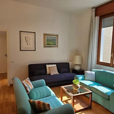 Corso Genova Urban Living In *