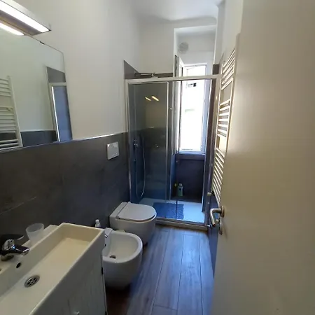 Hostmate - - Insubria *