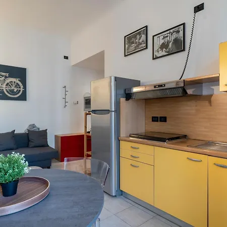 Easylife - - Crema 15 - Porta Romana