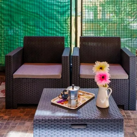 Apartment Nye Milan-mico-fiera Life-de Montel Terme-san Siro-ippodromo-allianz Cloud-cozy Flat With Big Terrace Barbecue Milan