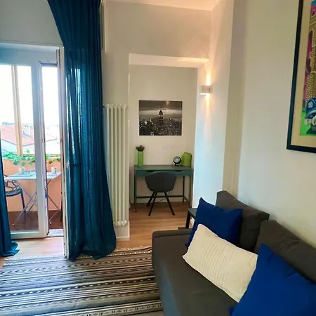 شقة Gambara Urban Flat - Stylish And Next To Metro *