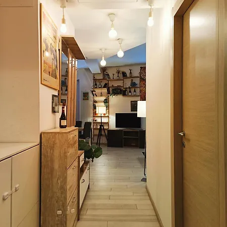 Yr - Isola Apartamento Milão