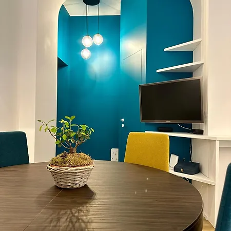 Lr Deluxe - Porta Venezia - Bilocale Con Giardino Privato Apartmán