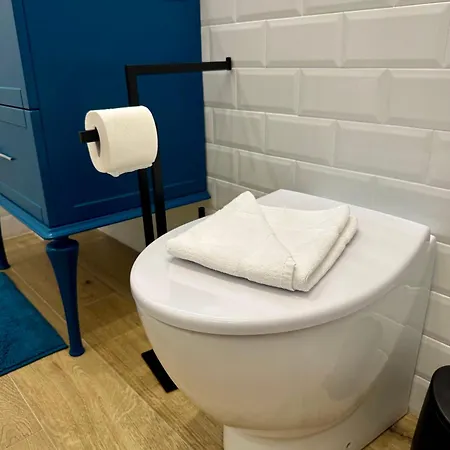 Lr Deluxe - Porta Venezia - Bilocale Con Giardino Privato Apartmán *