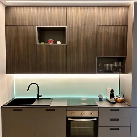 Lr Deluxe - Porta Venezia - Bilocale Con Giardino Privato Apartmán Milán