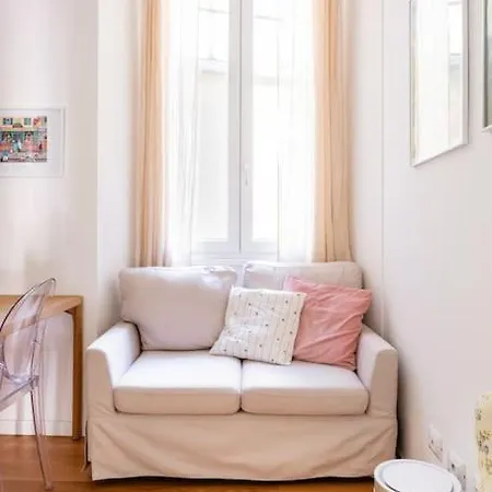 Appartement Casa Nel Centro Storico Di Milano, Conciliazione