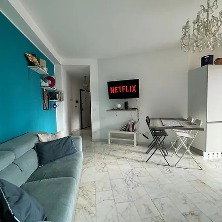 M3 Lodi Brenta, Cozy Corner * Milán