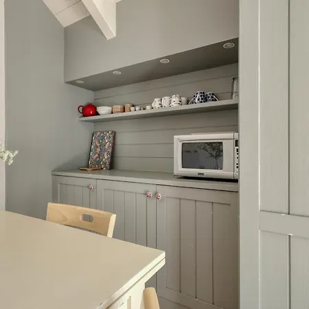 Joivy Cosy 1br Flat Near Sempione Park