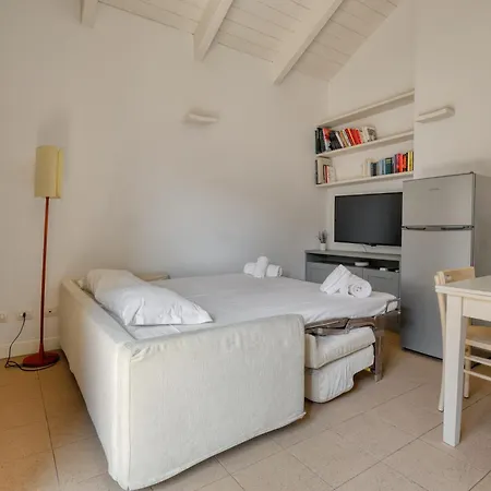 Apartment Joivy Cosy 1br Flat Near Sempione Park *