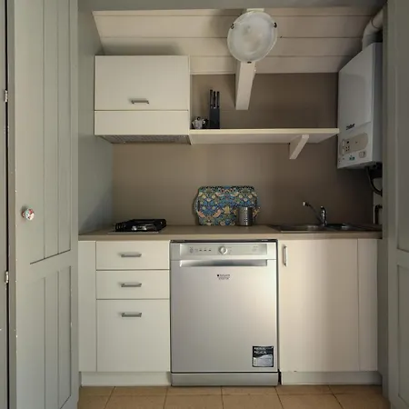 Joivy Cosy 1br Flat Near Sempione Park Apartment