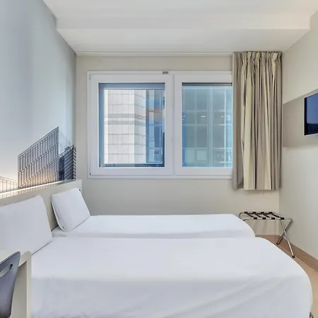 Cenisio Garibaldi Mediolan