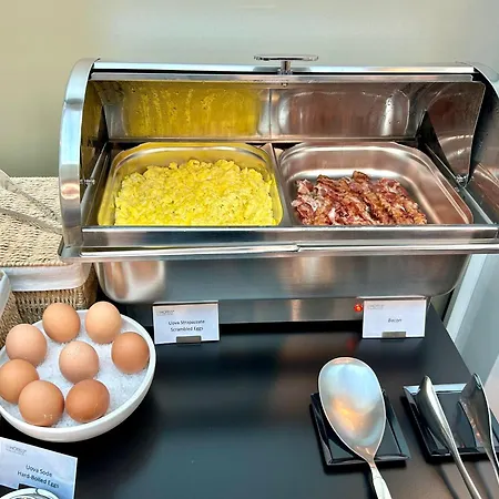 فندق بي بي سمارت دومو