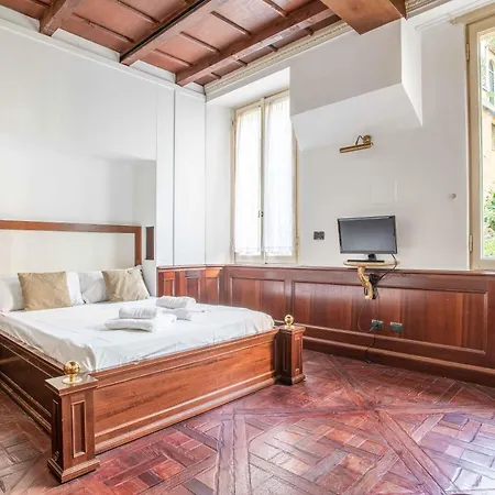 Exclusive 4 Bedrooms Near Duomo