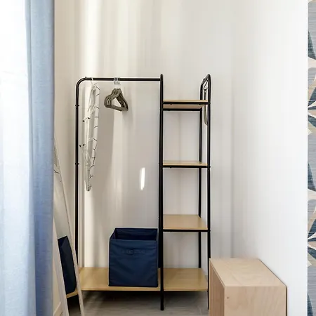 Pieno Centro Di Per Gruppi, Famiglie E Viaggi Di Lavoro * Milano