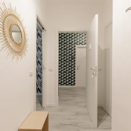 Appartamento Pieno Centro Di Per Gruppi, Famiglie E Viaggi Di Lavoro