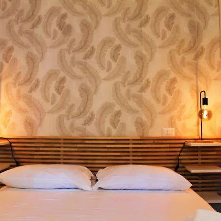 Yr - Ticinese Milánó