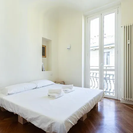 Di Design A Chinatown Apartman Milánó