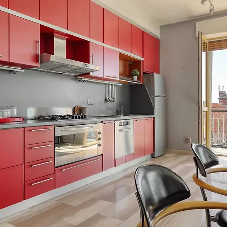 Joivy Stylish 2br Flat Next To Navigli Apartman Milánó