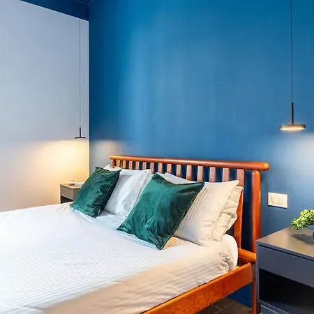 Life-duomo, Design With Terrace Apartamento