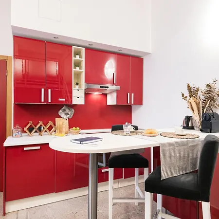 Easylife - Accogliente Monolocale In Via Torino, Posizione Perfetta Per Scoprire La Appartamento