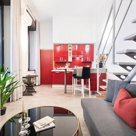 Easylife - Accogliente Monolocale In Via Torino, Posizione Perfetta Per Scoprire La *