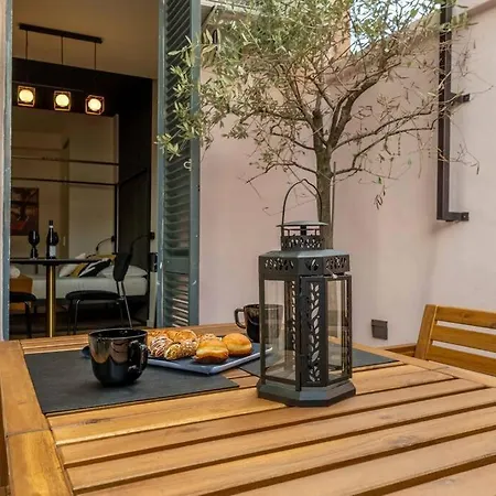 Casa Nanda - Flat Near Navigli And Tortona Area * Milánó