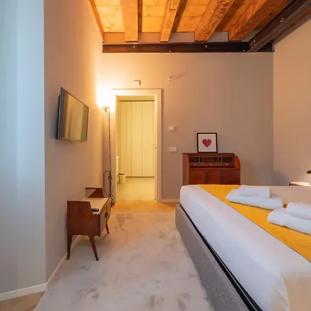 Lejlighed Xenia - Modern In Sant'ambrogio *