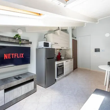 300 M From Metro M3-netflix-wi-fi