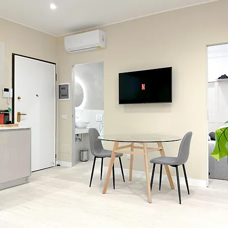 Niccolini 26 - 5 Min Da Metro - Silenzioso Apartamento