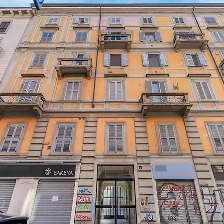 E Luminoso-4 Persone-metro M2 E Navigli Apartman Milánó