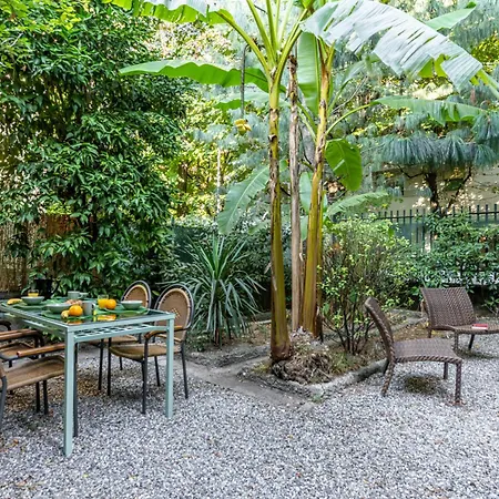 Bilocale Chic In Tropical A Due Passi Da Stazione Apartamento