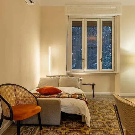 아파트 Bilocale Chic In Tropical A Due Passi Da Stazione